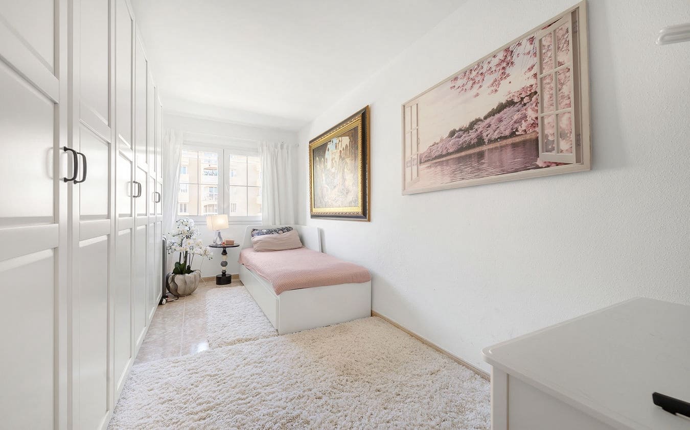 3 makuuhuone Huoneisto myytävänä paikassa El Toro / Port Adriano mukana uima-altaan 
autotalli - 1 250 000 € (Ref: 9445515)