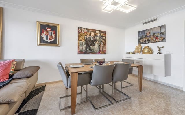 3 makuuhuone Huoneisto myytävänä paikassa El Toro / Port Adriano, Calvià mukana uima-altaan 
autotalli - 1 250 000 € (Ref: 9445515)