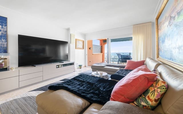 3 makuuhuone Huoneisto myytävänä paikassa El Toro / Port Adriano, Calvià mukana uima-altaan 
autotalli - 1 250 000 € (Ref: 9445515)