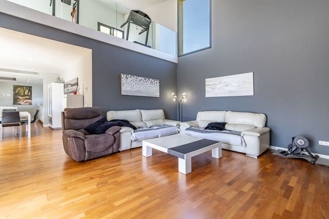 4 sypialnia Willa na sprzedaż w Marratxí z basenem garażem - 1 995 000 € (Ref: 9445516)