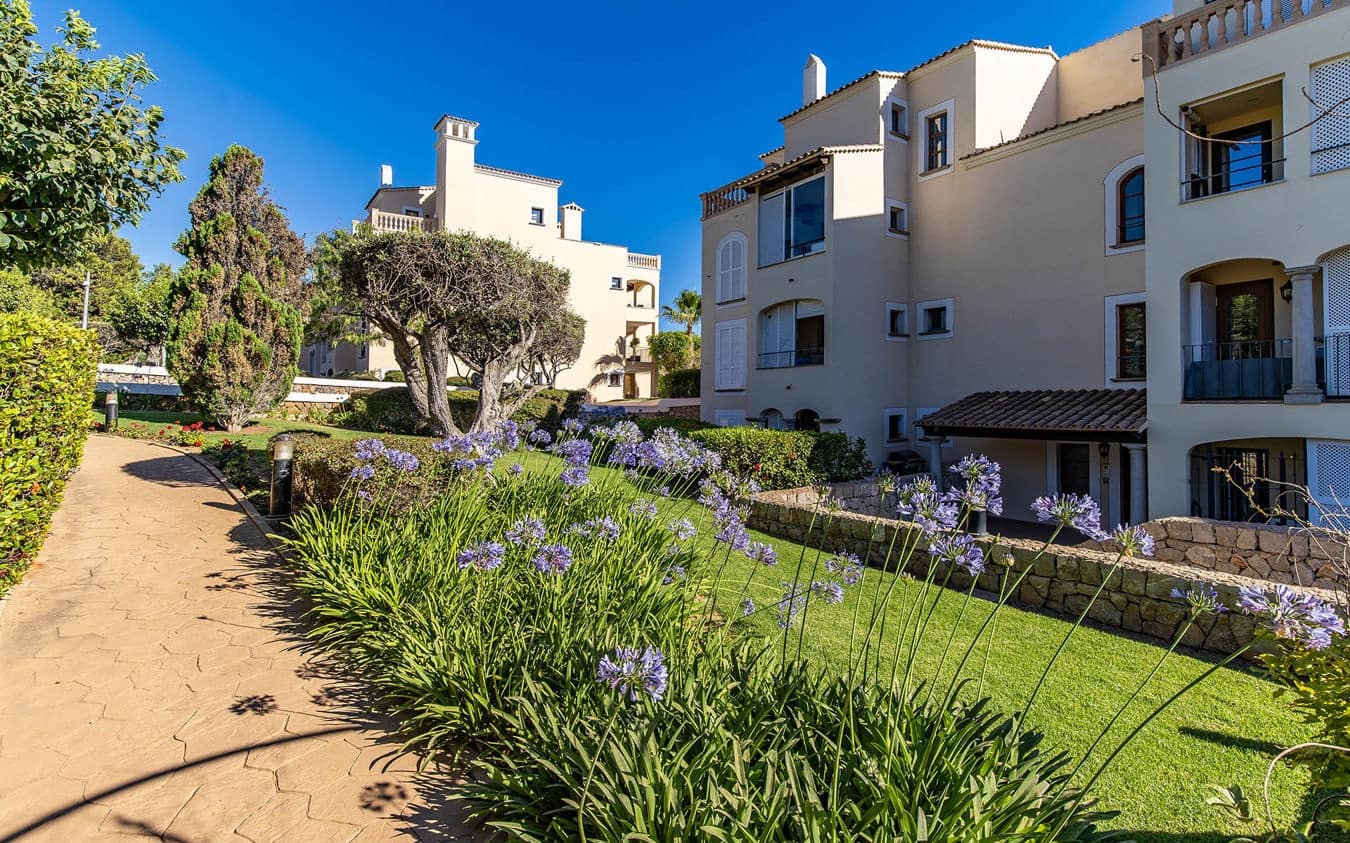 2 makuuhuone Huoneisto myytävänä paikassa Santa Ponsa mukana uima-altaan 
autotalli - 795 000 € (Ref: 9445518)