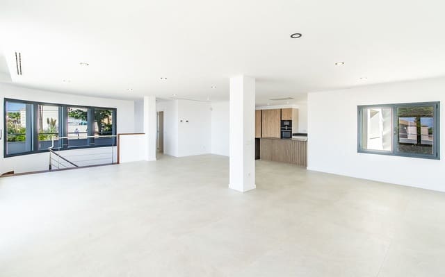 5 soverom Villa til salgs i Badia Gran, Llucmajor med svømmebasseng garasje - € 2 100 000 (Ref: 9445519)