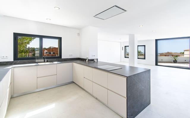 5 soverom Villa til salgs i Badia Gran, Llucmajor med svømmebasseng garasje - € 2 100 000 (Ref: 9445519)