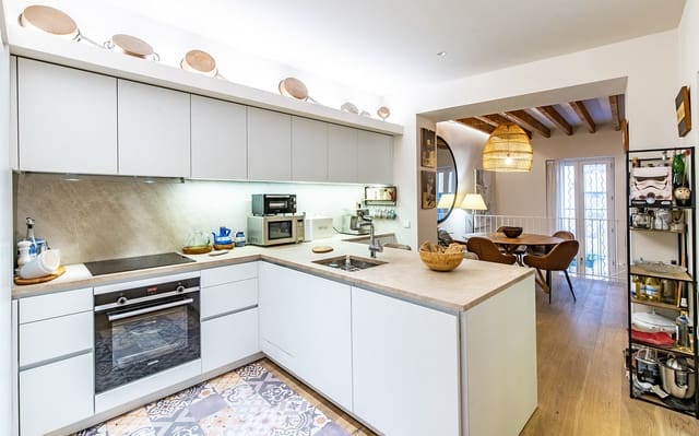 2 soveværelse Lejlighed til salg i La Llotja - Born, Palma de Mallorca - € 975.000 (Ref: 9445521)