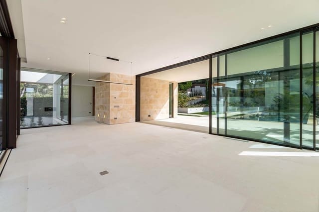 5 soverom Villa til salgs i Bendinat, Calvià med svømmebasseng garasje - € 5 950 000 (Ref: 9445524)