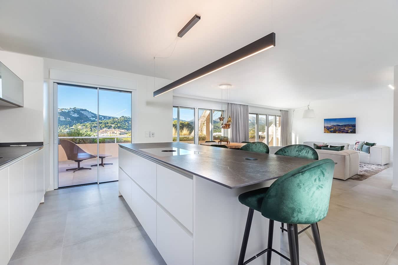 3 bedroom Penthouse for sale in Puerto de Andratx with pool garage - € 1,850,000 (Ref: 9446894)