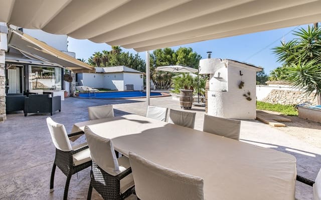 5 camera da letto Villa in vendita in Costa de la Calma, Calvià con piscina garage - 1.495.000 € (Rif: 9446895)