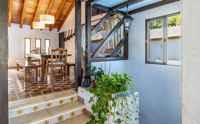 5 camera da letto Villa in vendita in Costa de la Calma, Calvià con piscina garage - 1.495.000 € (Rif: 9446895)