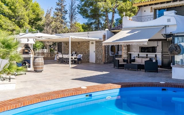 5 camera da letto Villa in vendita in Costa de la Calma, Calvià con piscina garage - 1.495.000 € (Rif: 9446895)