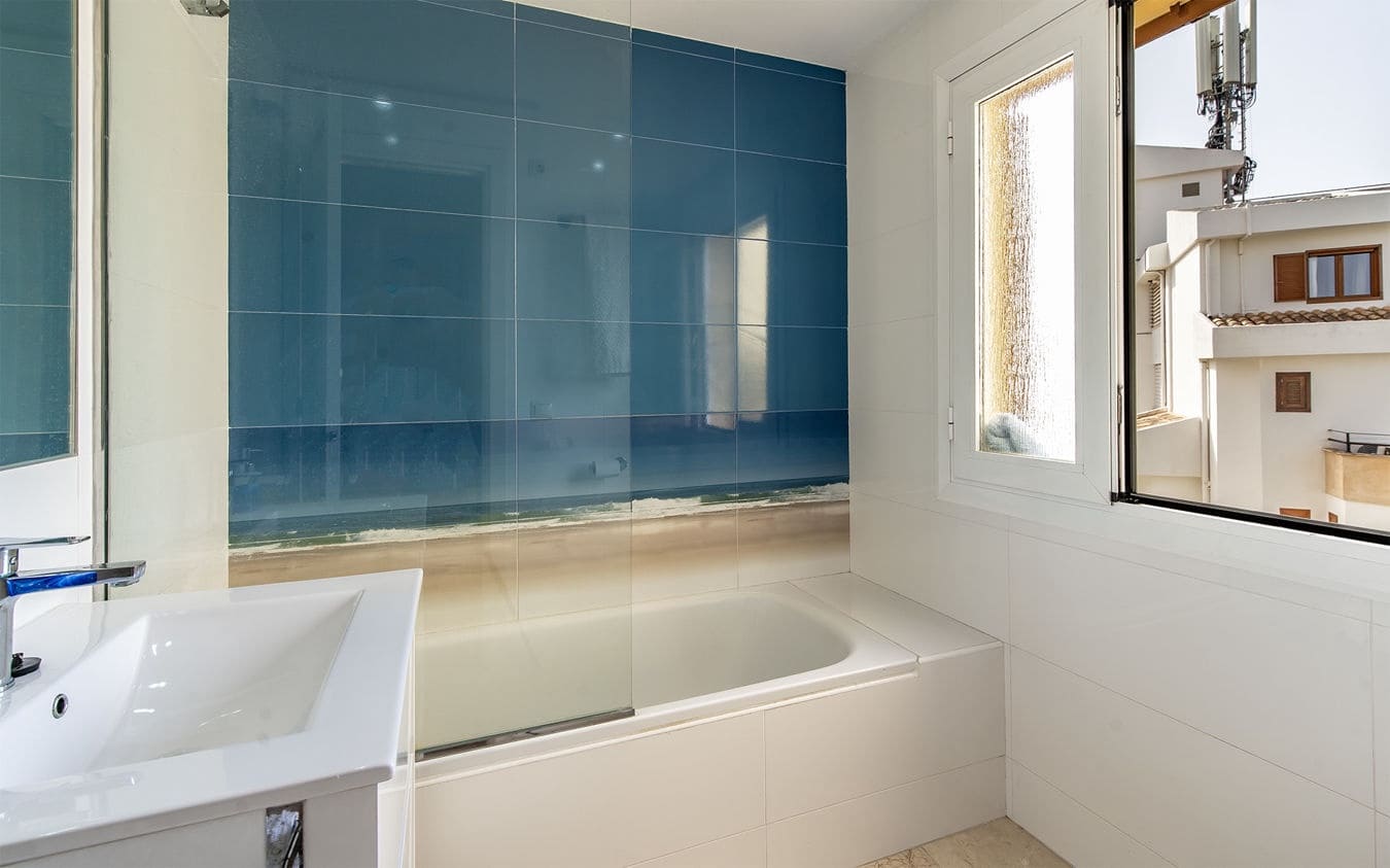 3 Zimmer Apartment zu verkaufen in Santa Ponsa mit Pool Garage - 1.100.000 € (Ref: 9447019)