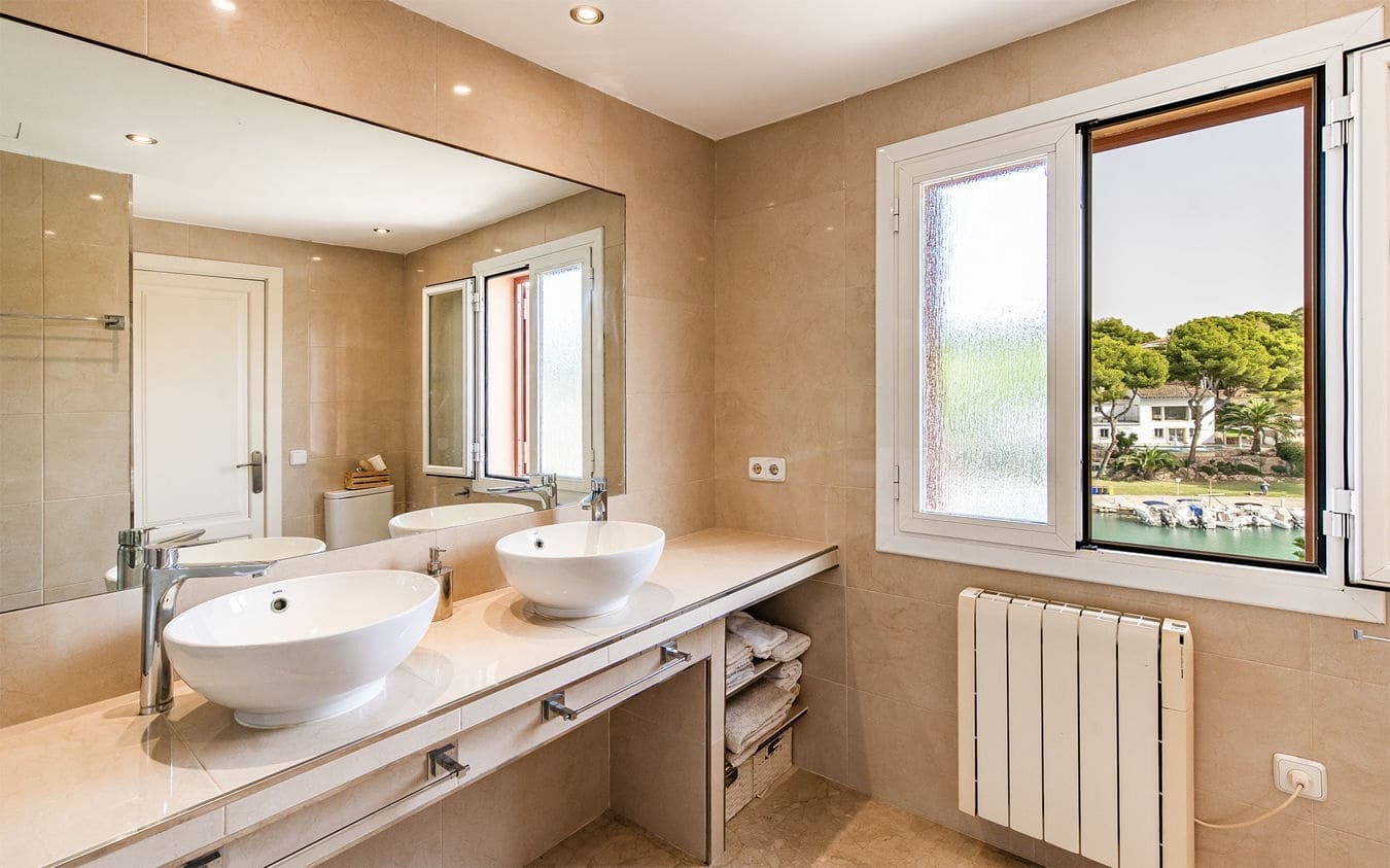 3 Zimmer Apartment zu verkaufen in Santa Ponsa mit Pool Garage - 1.100.000 € (Ref: 9447019)