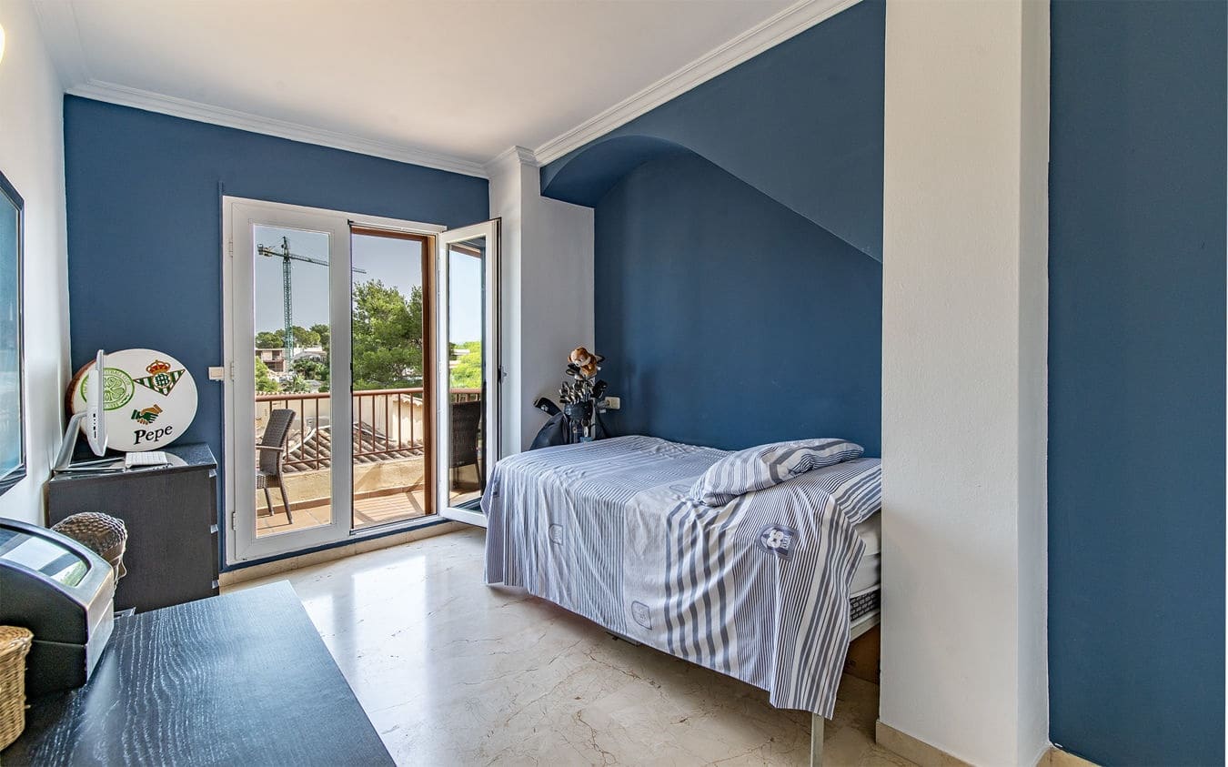 3 Zimmer Apartment zu verkaufen in Santa Ponsa mit Pool Garage - 1.100.000 € (Ref: 9447019)