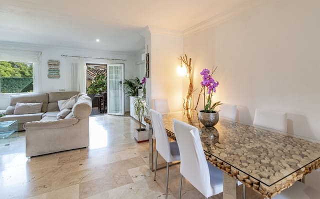 3 Zimmer Apartment zu verkaufen in Santa Ponsa, Calvià mit Pool Garage - 1.100.000 € (Ref: 9447019)