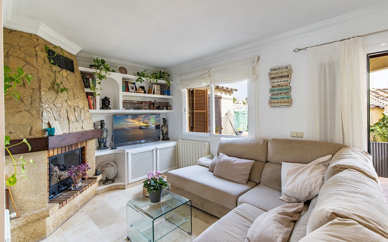 3 Zimmer Apartment zu verkaufen in Santa Ponsa mit Pool Garage - 1.100.000 € (Ref: 9447019)