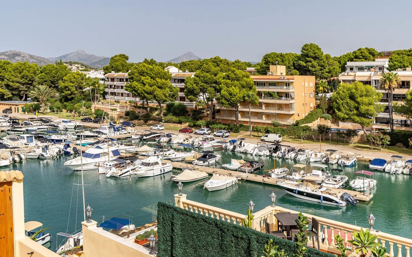 3 Zimmer Apartment zu verkaufen in Santa Ponsa mit Pool Garage - 1.100.000 € (Ref: 9447019)