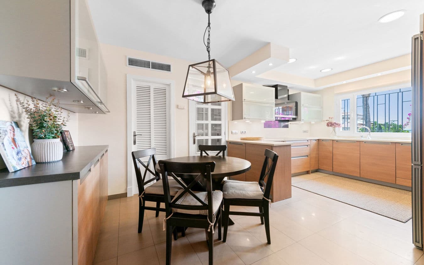 6 camera da letto Villa in vendita in Cas Catala con piscina garage - 4.995.000 € (Rif: 9447180)