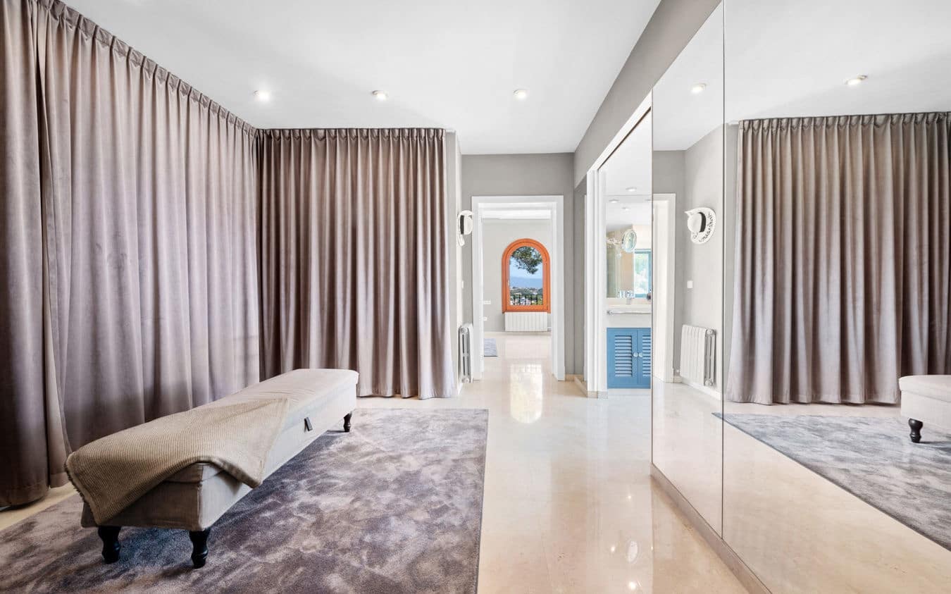 6 camera da letto Villa in vendita in Cas Catala con piscina garage - 4.995.000 € (Rif: 9447180)