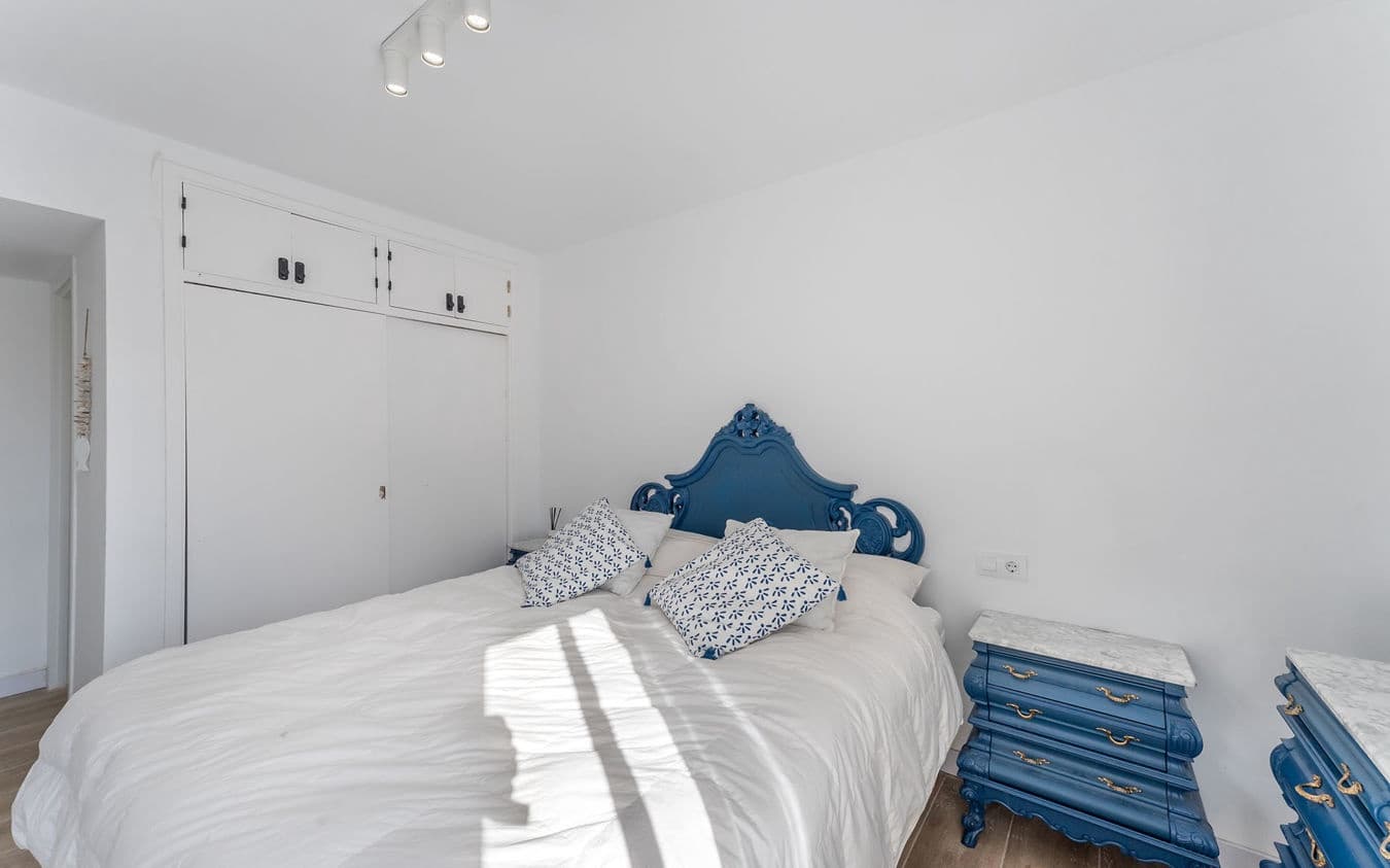 3 soveværelse Lejlighed til salg i Cala Mayor med garage - € 605.000 (Ref: 9447182)