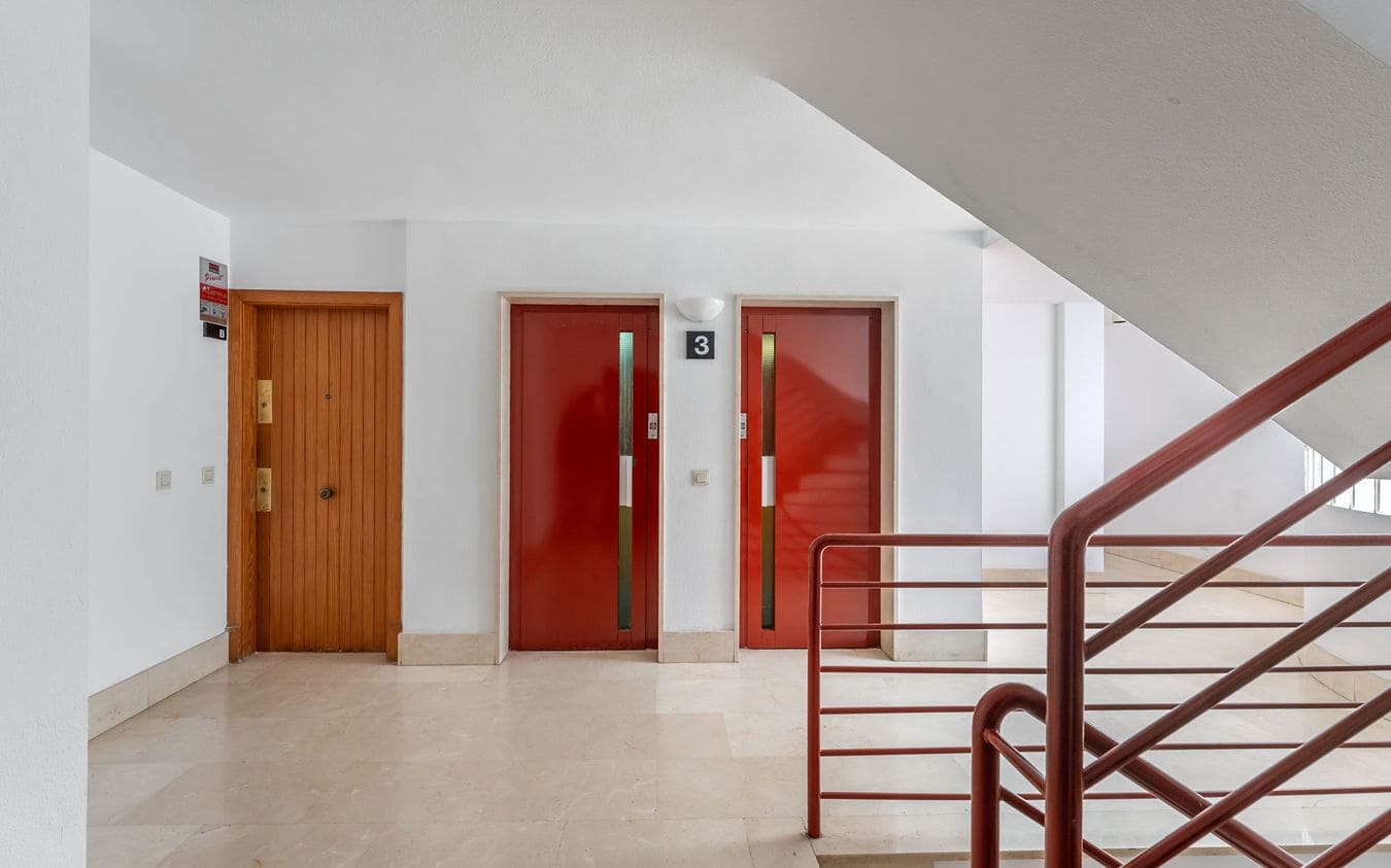 3 soveværelse Lejlighed til salg i Cala Mayor med garage - € 605.000 (Ref: 9447182)