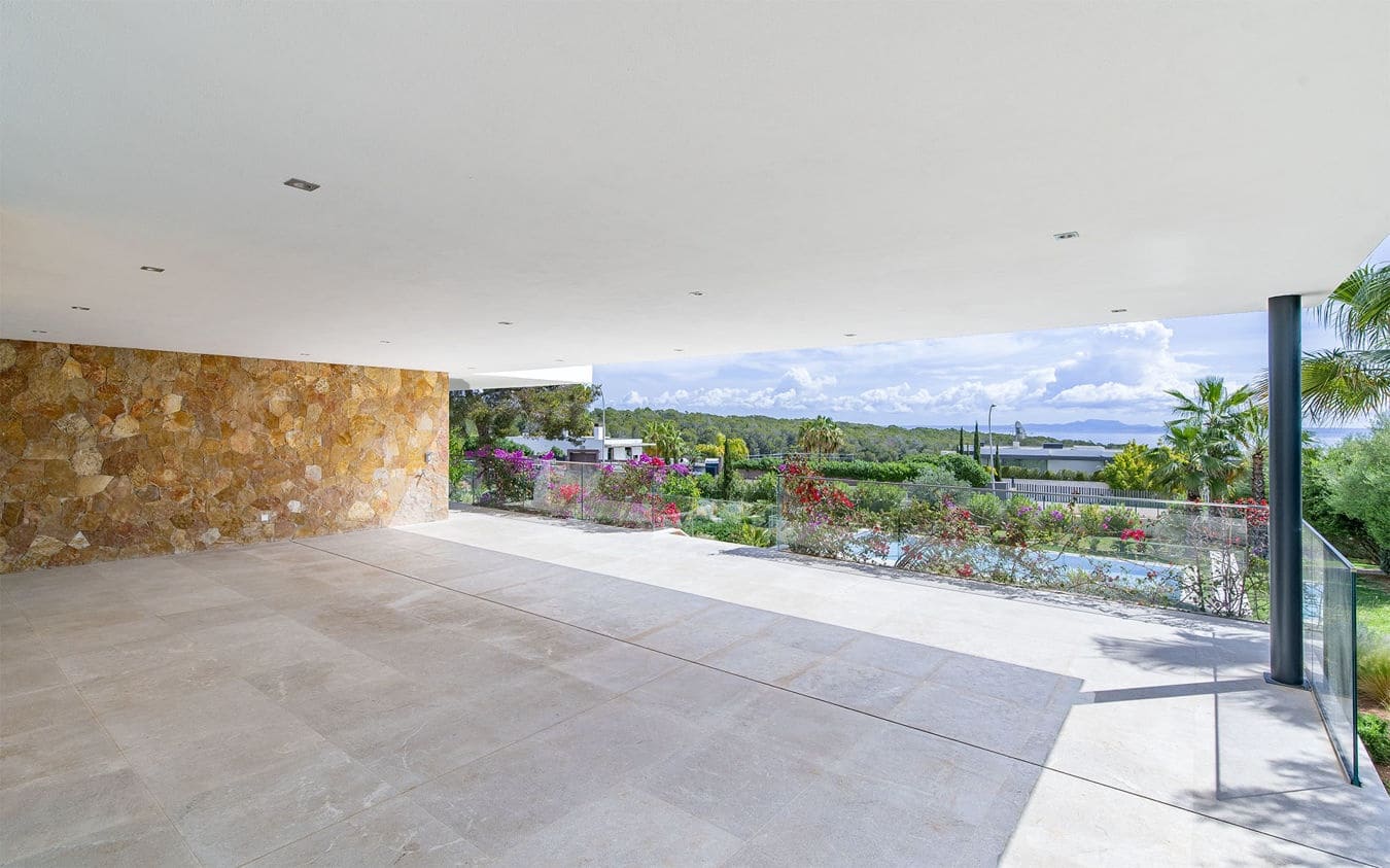 5 bedroom Villa for sale in Sol de Mallorca with pool garage - € 6,250,000 (Ref: 9447433)