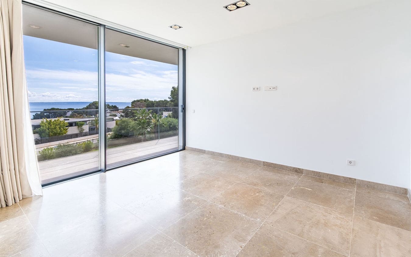 5 bedroom Villa for sale in Sol de Mallorca with pool garage - € 6,250,000 (Ref: 9447433)
