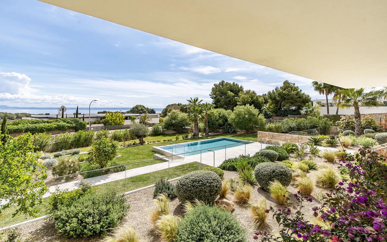 5 bedroom Villa for sale in Sol de Mallorca with pool garage - € 6,250,000 (Ref: 9447433)