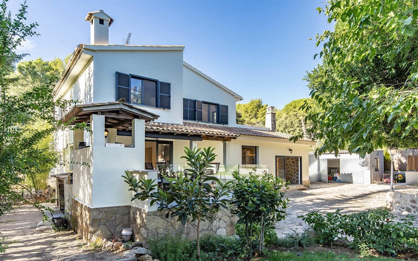 Chalet de 5 habitaciones en Esporles en venta con piscina garaje - 1.890.000 € (Ref: 9449735)