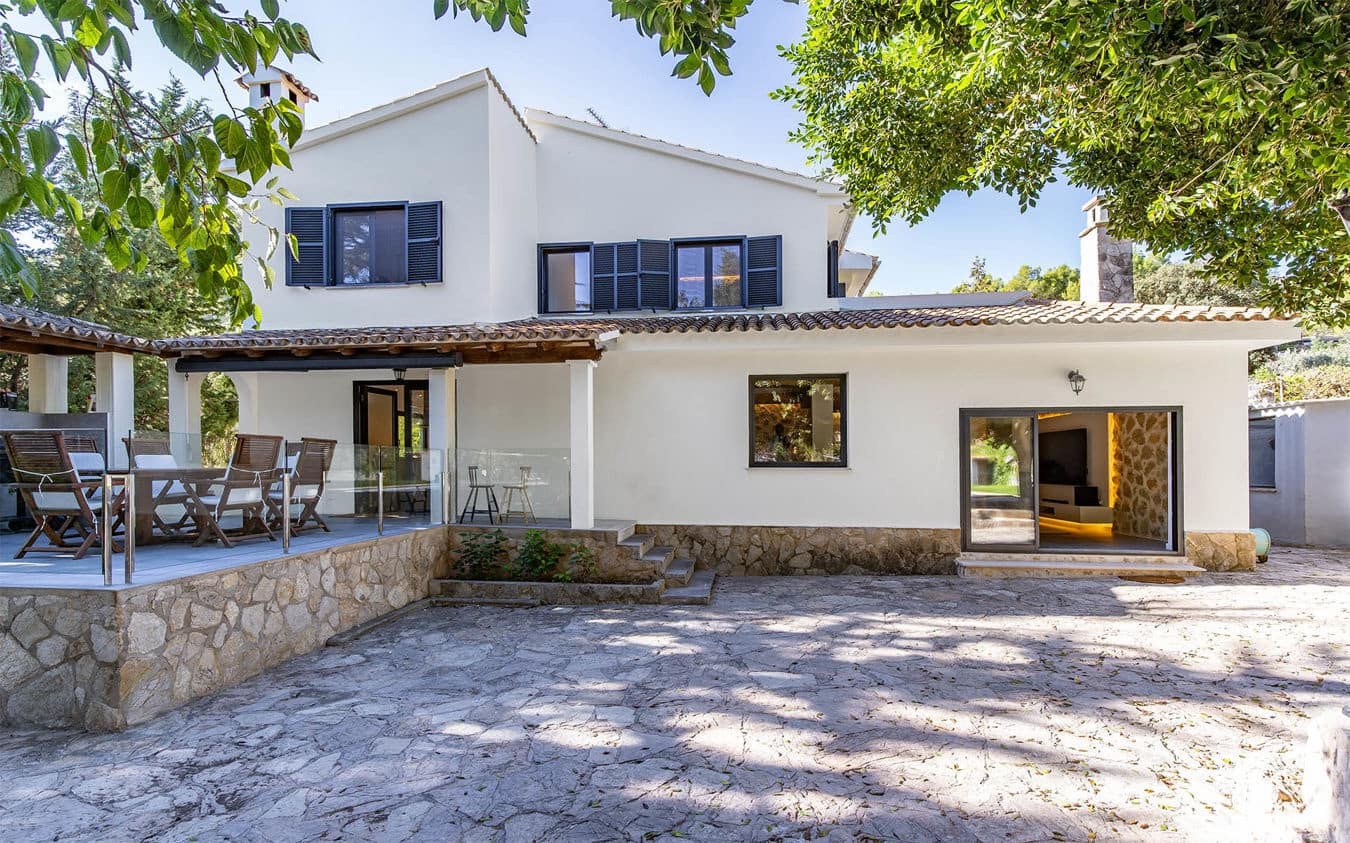 Chalet de 5 habitaciones en Esporles en venta con piscina garaje - 1.890.000 € (Ref: 9449735)