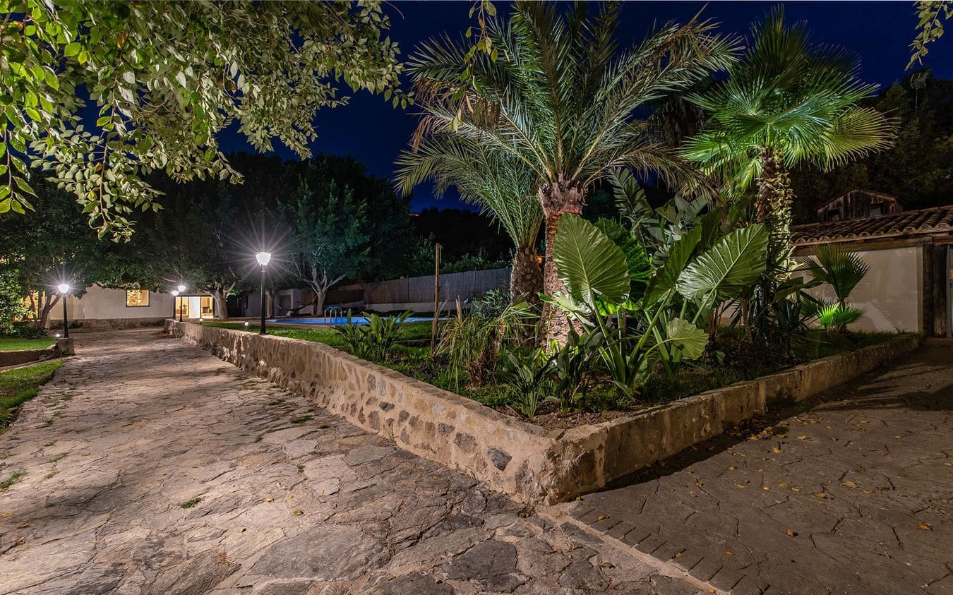 Chalet de 5 habitaciones en Esporles en venta con piscina garaje - 1.890.000 € (Ref: 9449735)