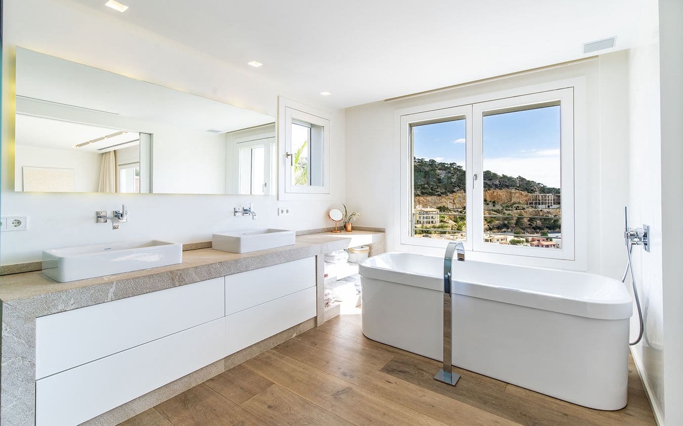 4 slaapkamer Villa te koop in Puerto de Andratx met zwembad garage - € 8.250.000 (Ref: 9449736)