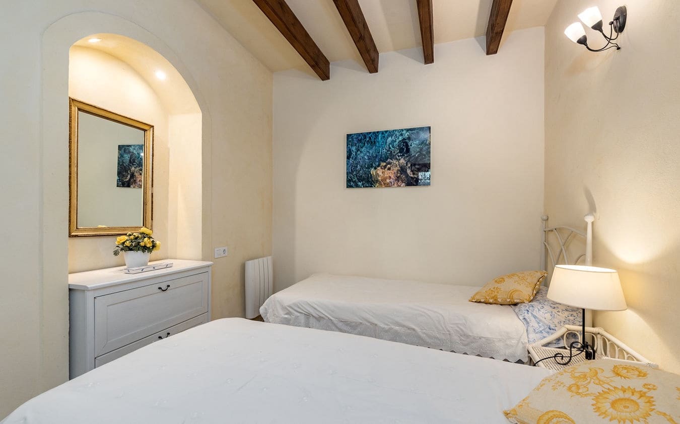 2 slaapkamer Huis te koop in Fornalutx - € 650.000 (Ref: 9450518)