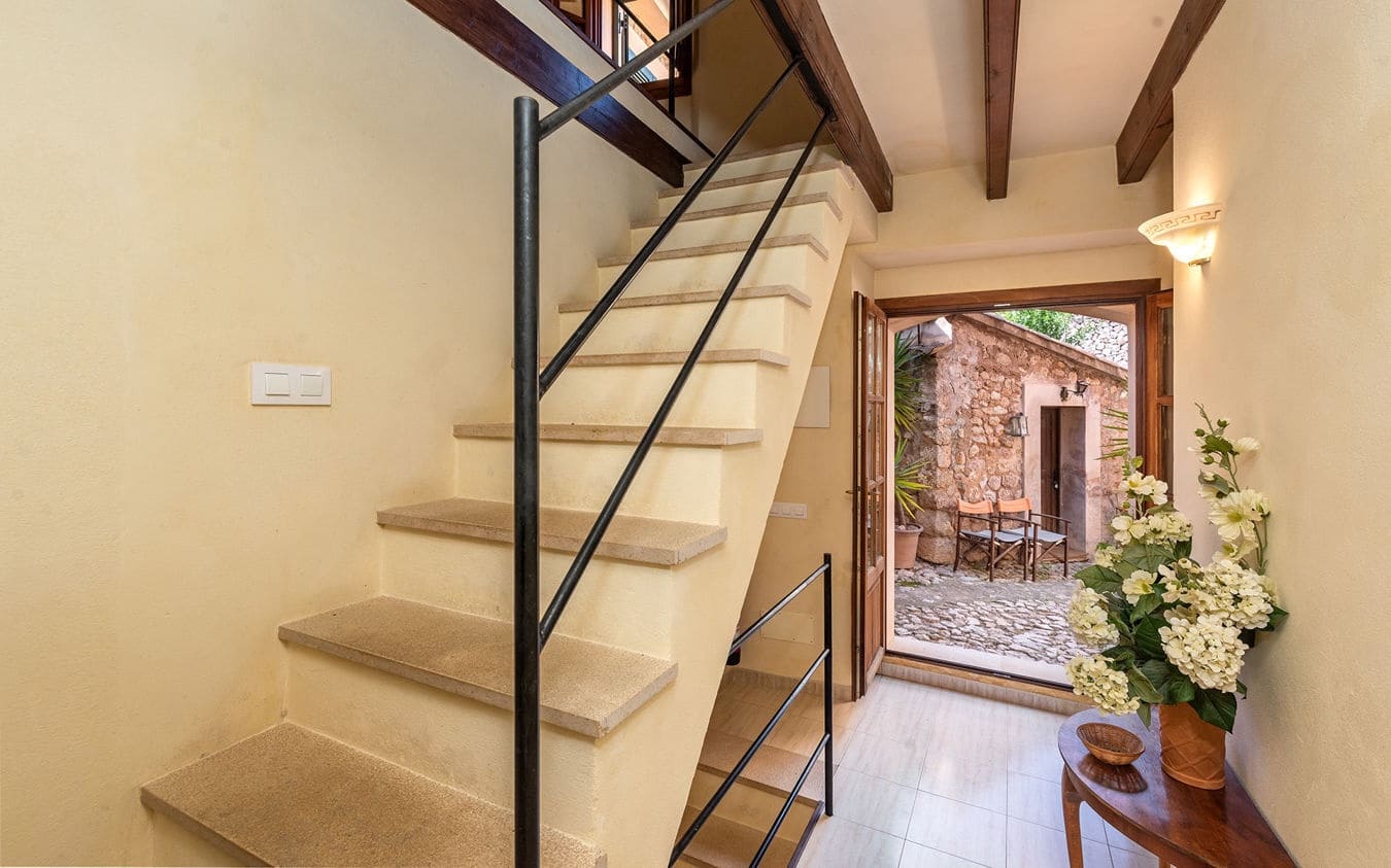 2 slaapkamer Huis te koop in Fornalutx - € 650.000 (Ref: 9450518)