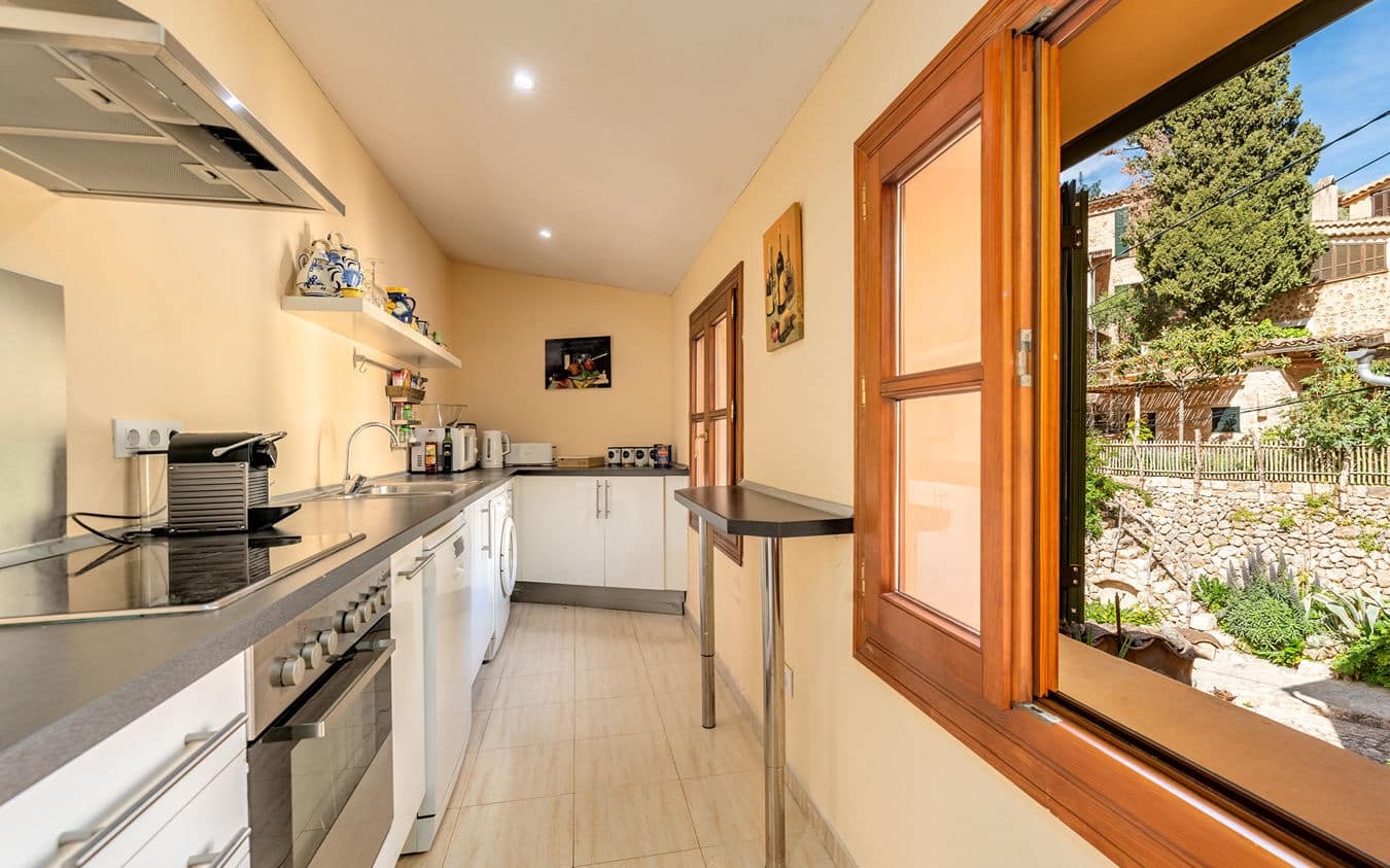 2 slaapkamer Huis te koop in Fornalutx - € 650.000 (Ref: 9450518)