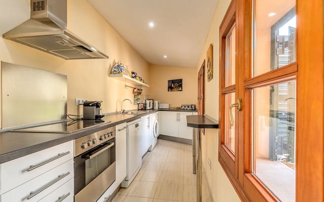 2 slaapkamer Huis te koop in Fornalutx - € 650.000 (Ref: 9450518)