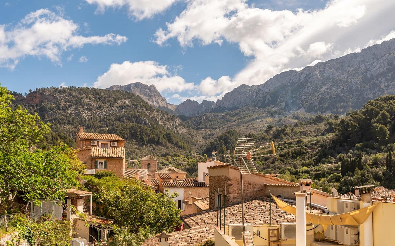 2 slaapkamer Huis te koop in Fornalutx - € 650.000 (Ref: 9450518)