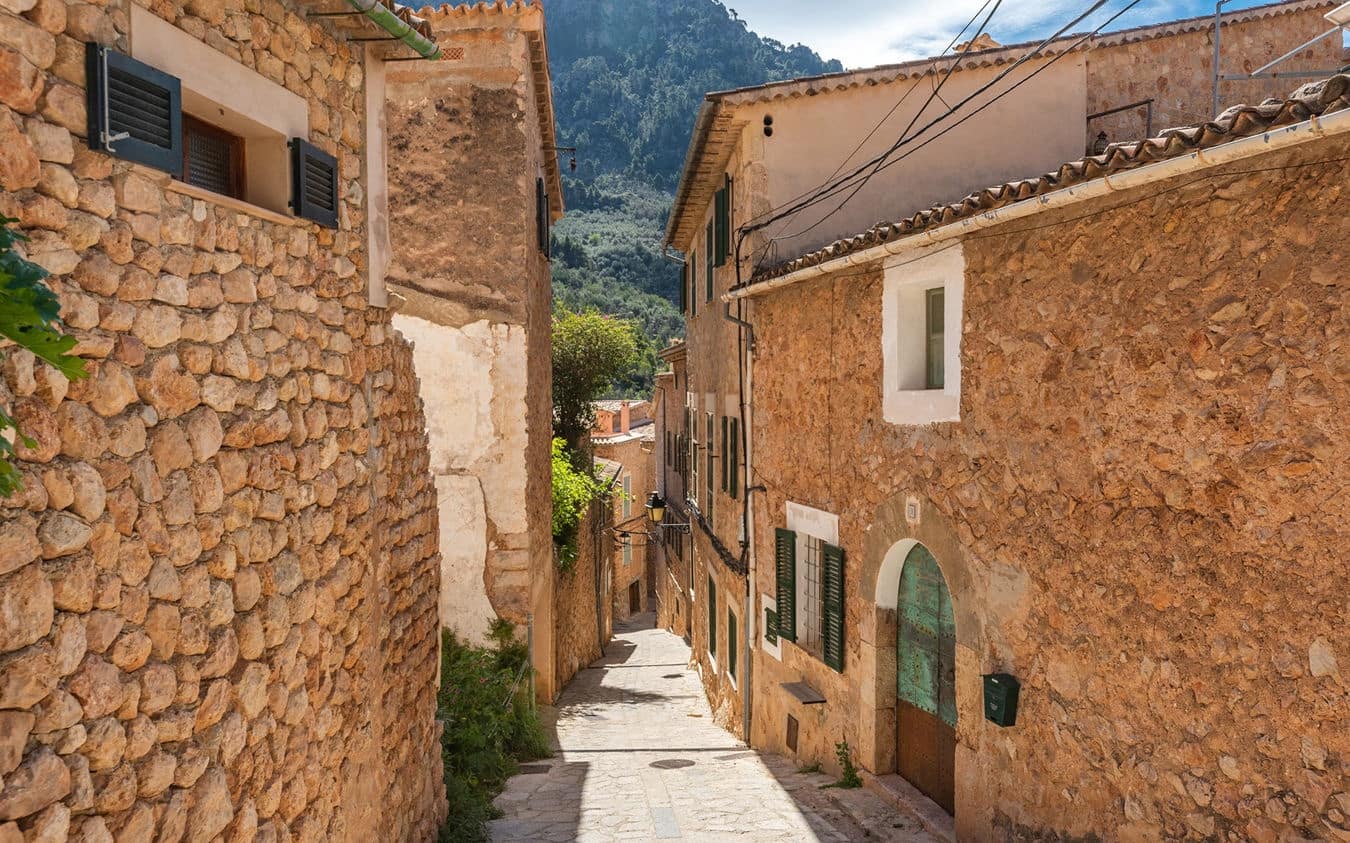 2 slaapkamer Huis te koop in Fornalutx - € 650.000 (Ref: 9450518)