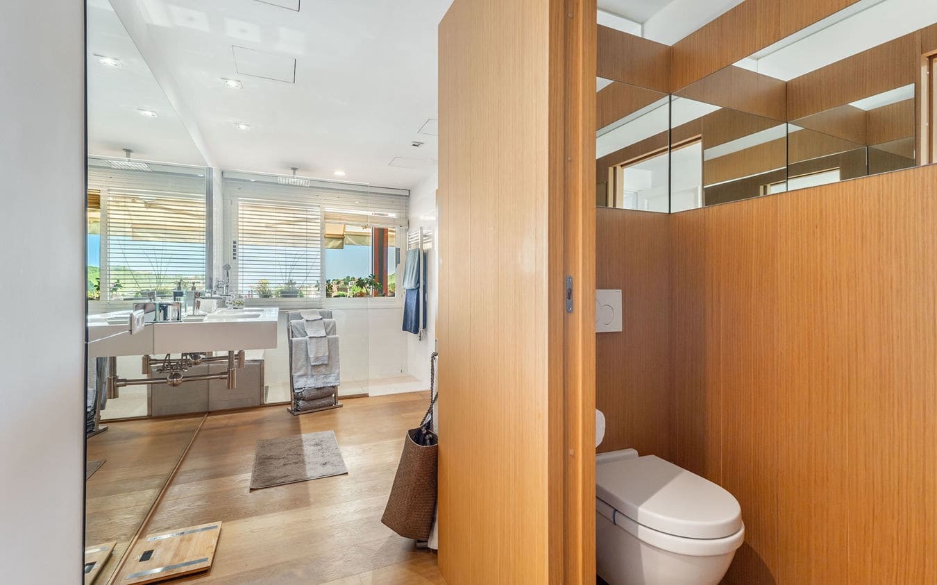 4 bedroom Apartment for sale in Bendinat with pool garage - € 2,690,000 (Ref: 9450520)