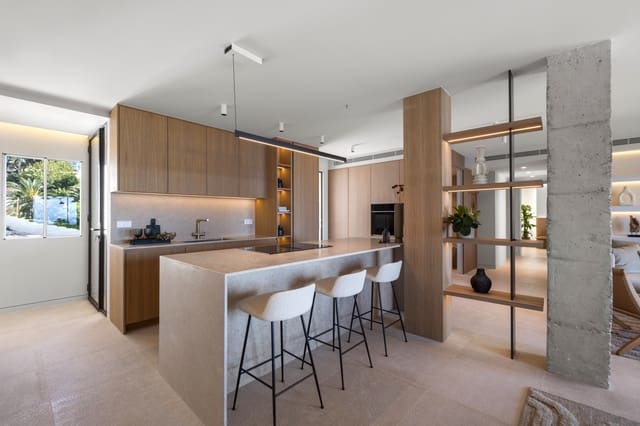 3 makuuhuone Huoneisto myytävänä paikassa Cala Mayor, Palma de Mallorca mukana 
autotalli - 1 690 000 € (Ref: 9450523)