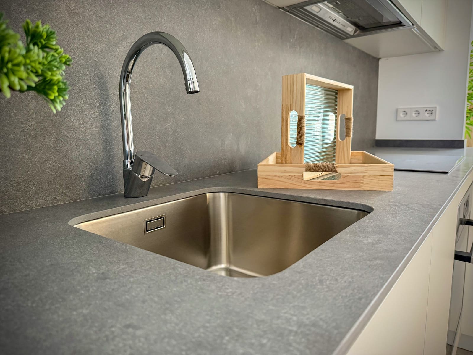 3 soverom Leilighet til salgs i Cala Ratjada med svømmebasseng garasje - € 420 000 (Ref: 9450526)