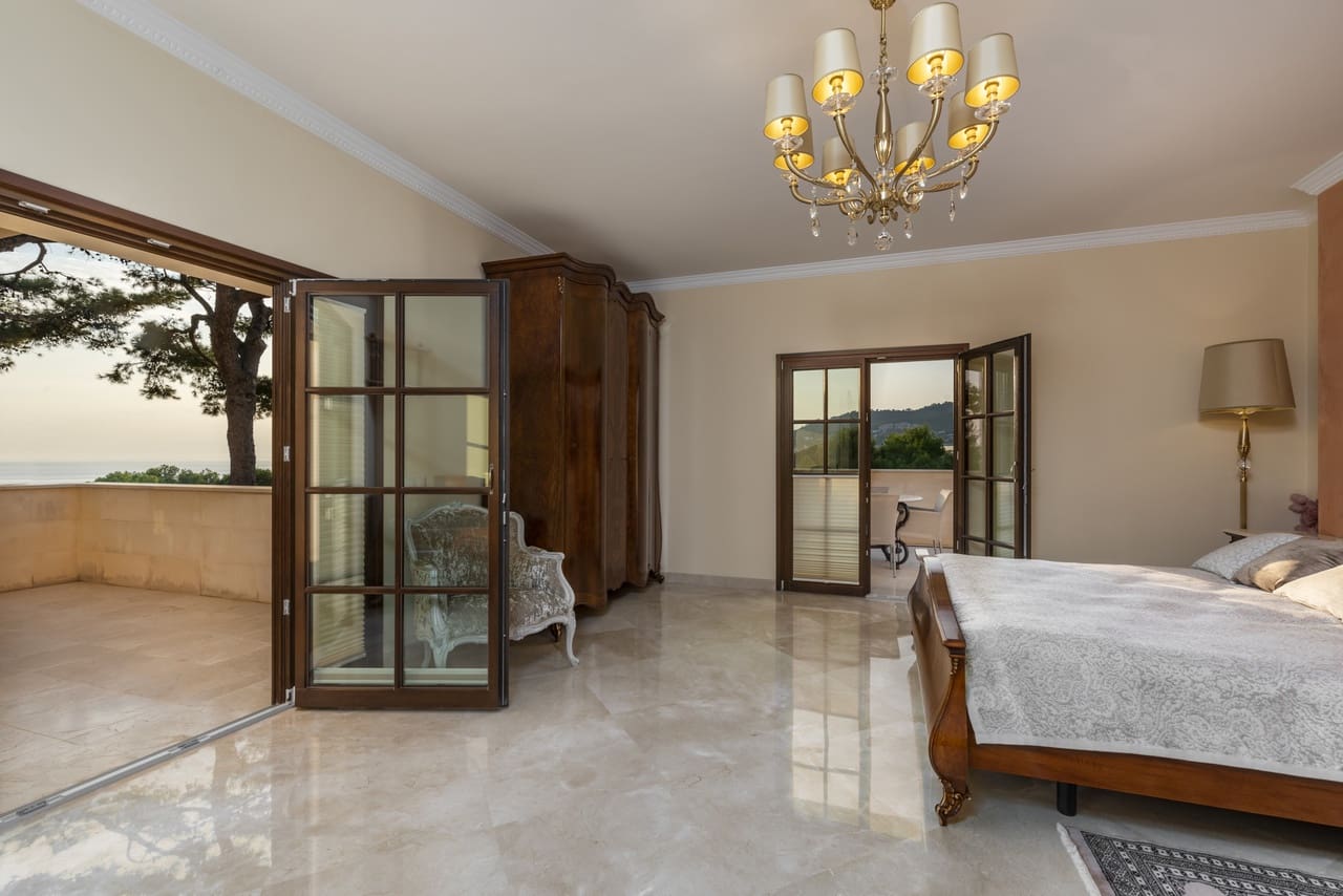 6 Zimmer Villa zu verkaufen in Peguera / Paguera mit Pool Garage - 4.700.000 € (Ref: 9450529)