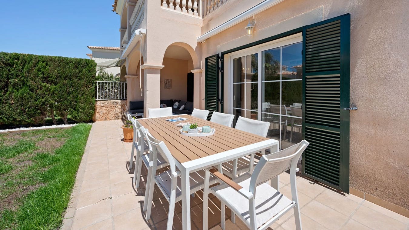 3 sovrum Semi-fristående Villa till salu i Puig de Ros med pool garage - 1 090 000 € (Ref: 9450530)