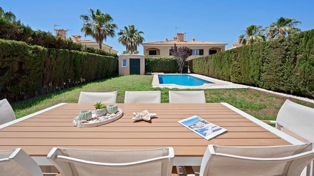 3 soverom Kjedet enebolig til salgs i Puig de Ros, Llucmajor med svømmebasseng garasje - € 1 090 000 (Ref: 9450530)