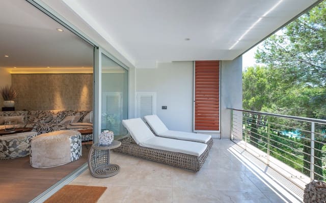 3 sypialnia Penthouse na sprzedaż w Bendinat, Calvià z basenem garażem - 2 250 000 € (Ref: 9450567)