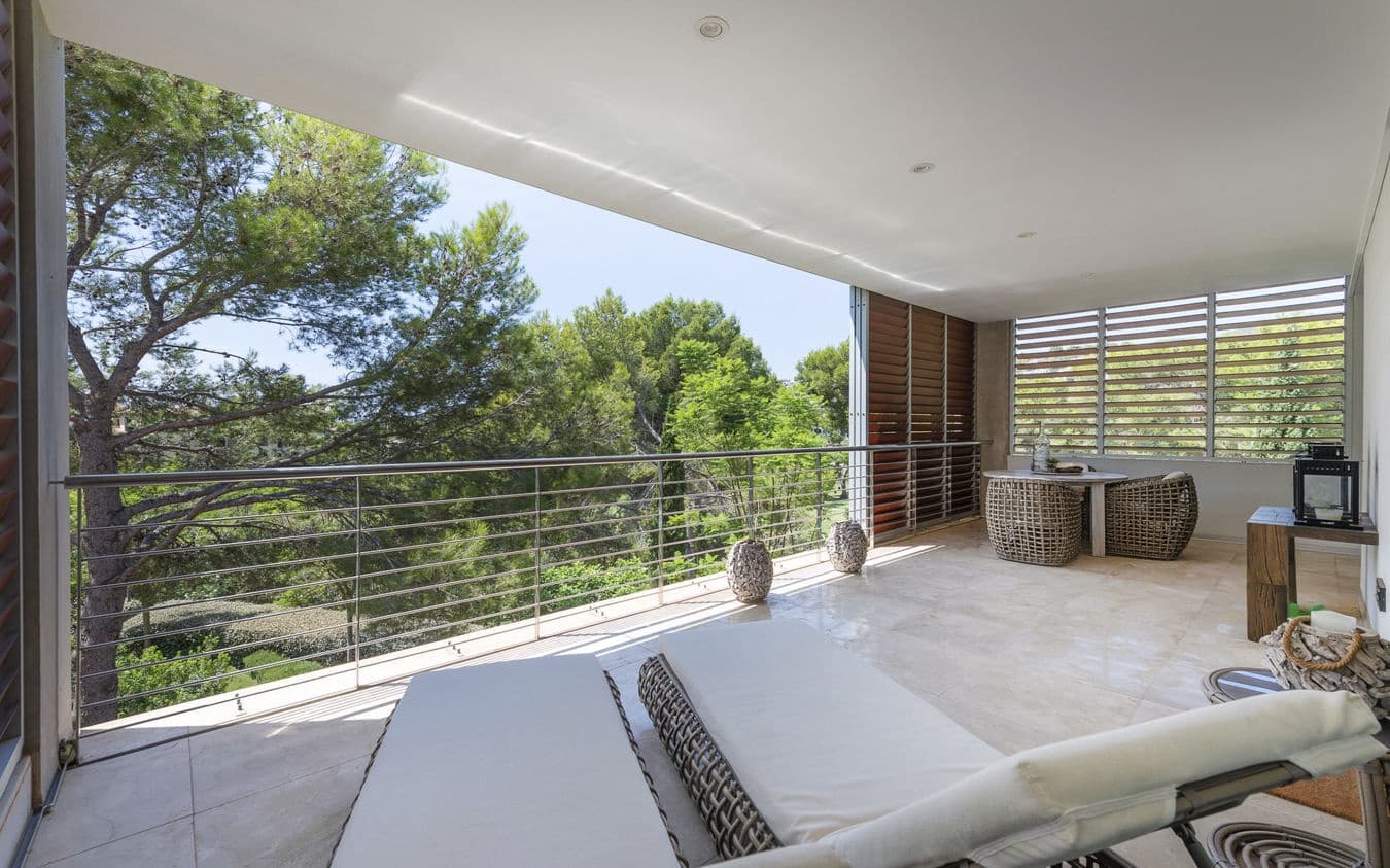 3 sypialnia Penthouse na sprzedaż w Bendinat z basenem garażem - 2 250 000 € (Ref: 9450567)