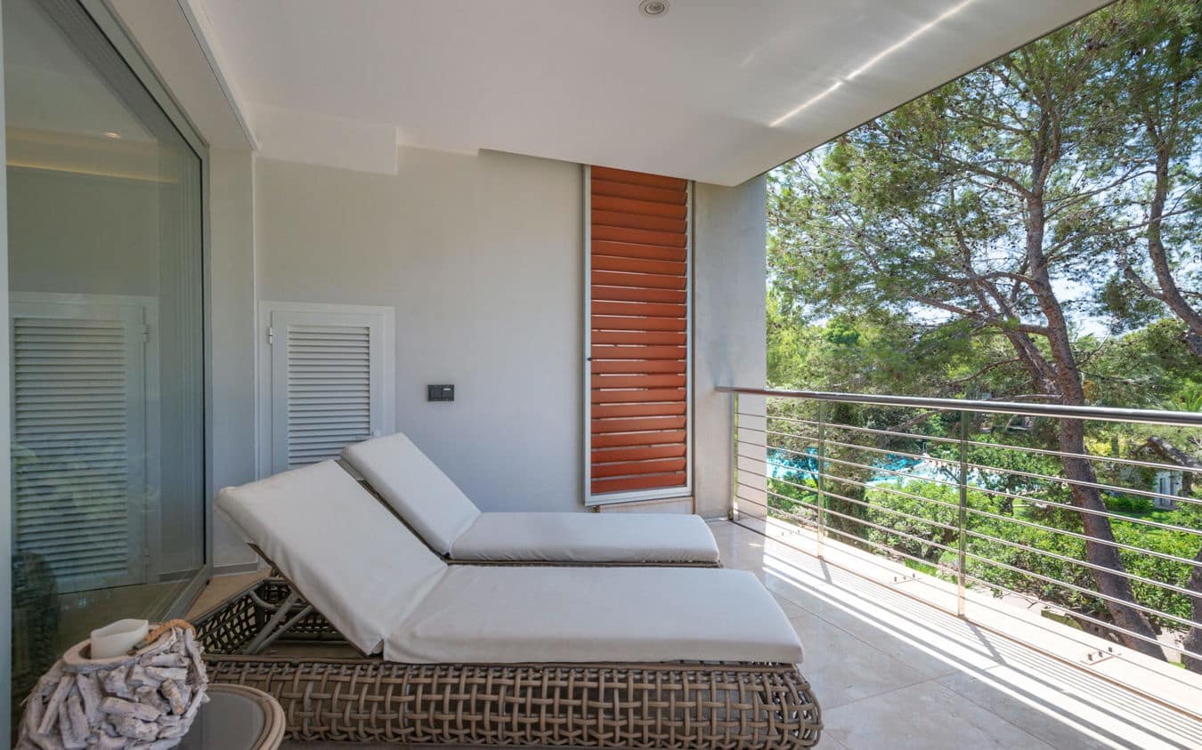 3 sypialnia Penthouse na sprzedaż w Bendinat z basenem garażem - 2 250 000 € (Ref: 9450567)