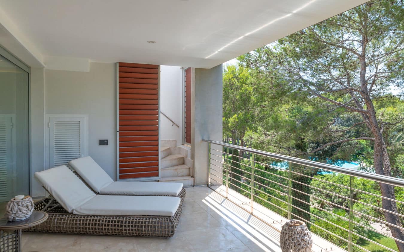 3 sypialnia Penthouse na sprzedaż w Bendinat z basenem garażem - 2 250 000 € (Ref: 9450567)