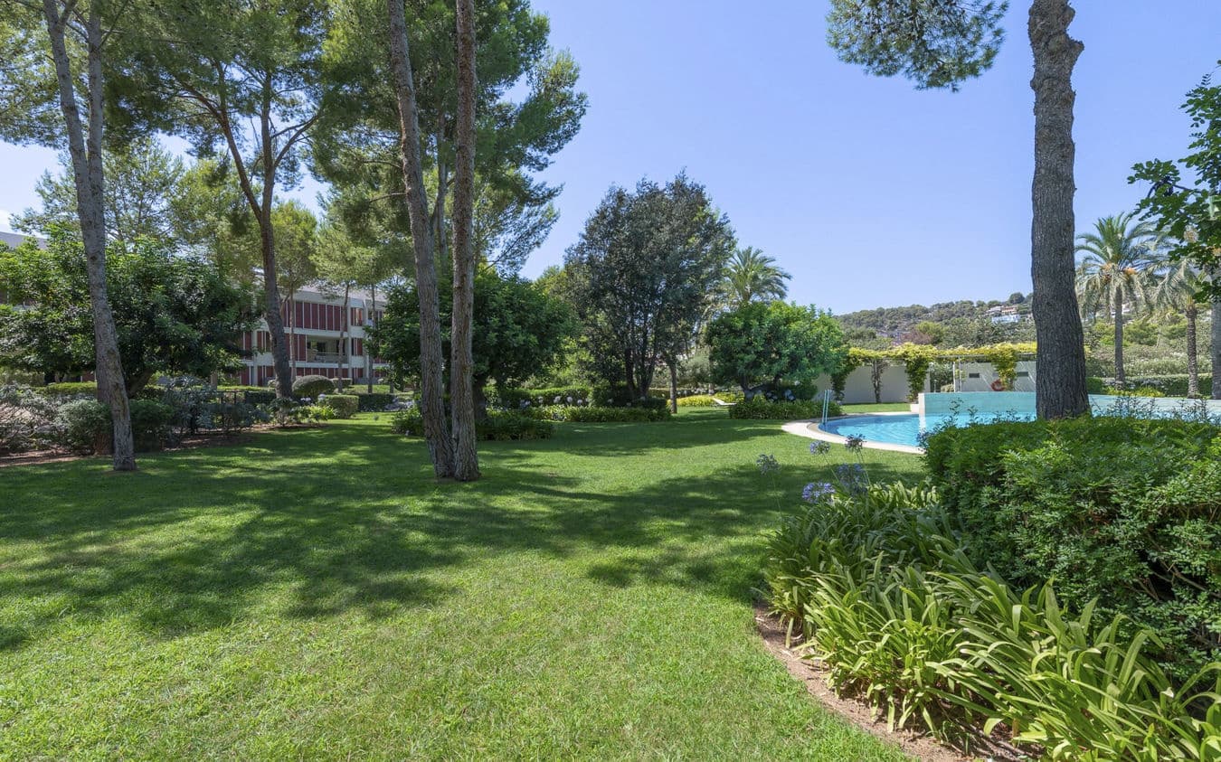 3 sypialnia Penthouse na sprzedaż w Bendinat z basenem garażem - 2 250 000 € (Ref: 9450567)