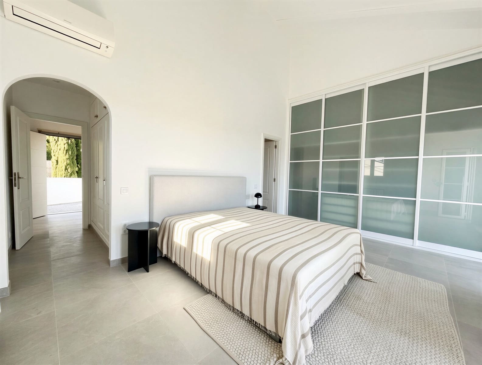 6 sypialnia Willa na sprzedaż w Santa Ponsa z basenem garażem - 2 750 000 € (Ref: 9450859)