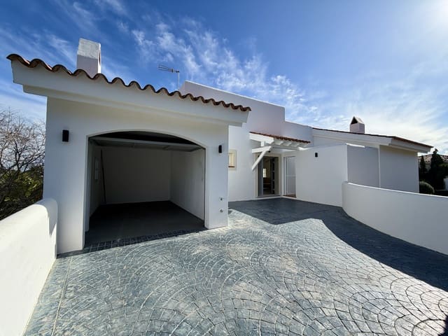 6 sypialnia Willa na sprzedaż w Santa Ponsa, Calvià z basenem garażem - 2 750 000 € (Ref: 9450859)