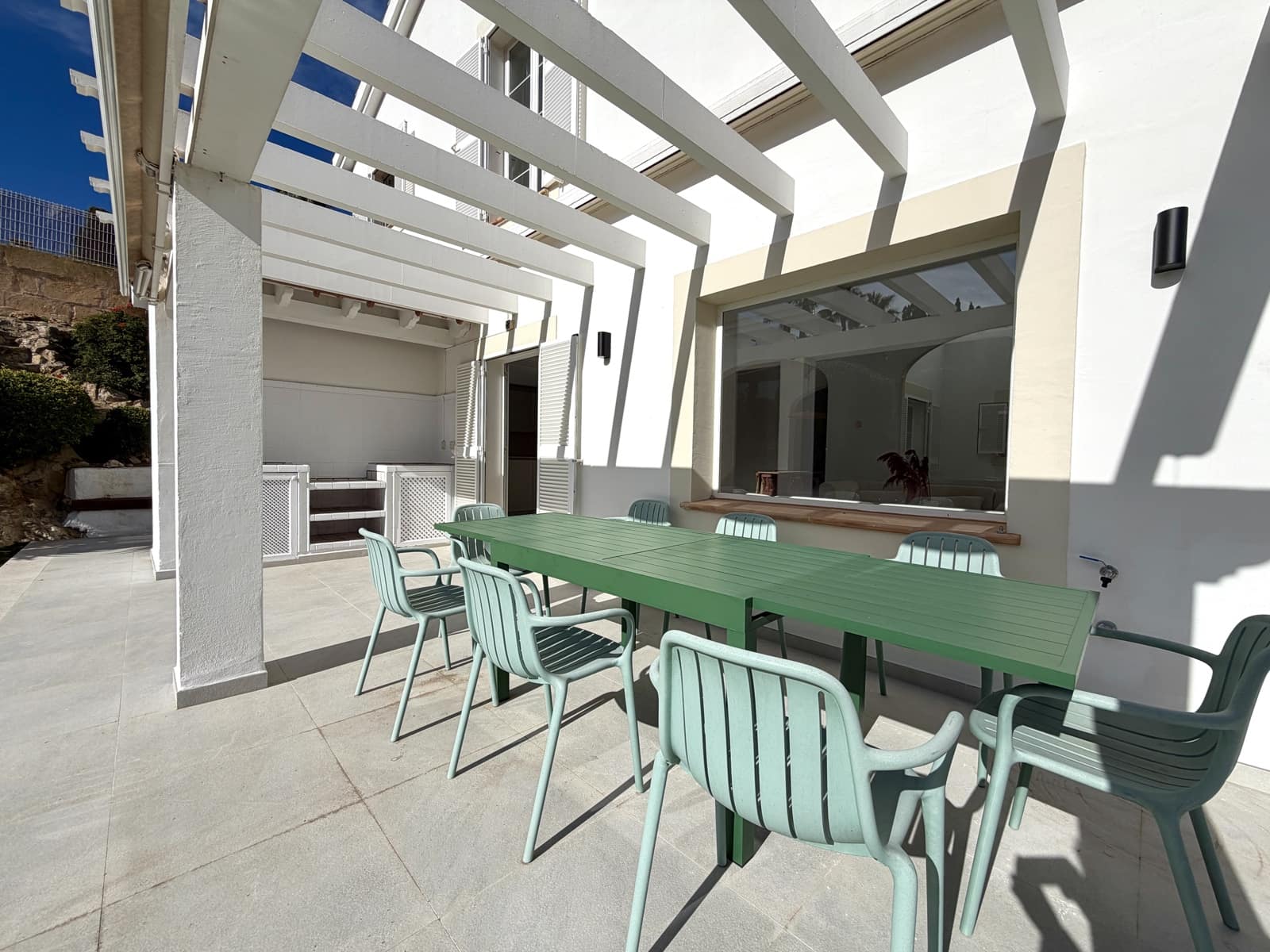 6 sypialnia Willa na sprzedaż w Santa Ponsa z basenem garażem - 2 750 000 € (Ref: 9450859)